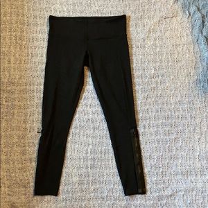 Lululemon leggings!